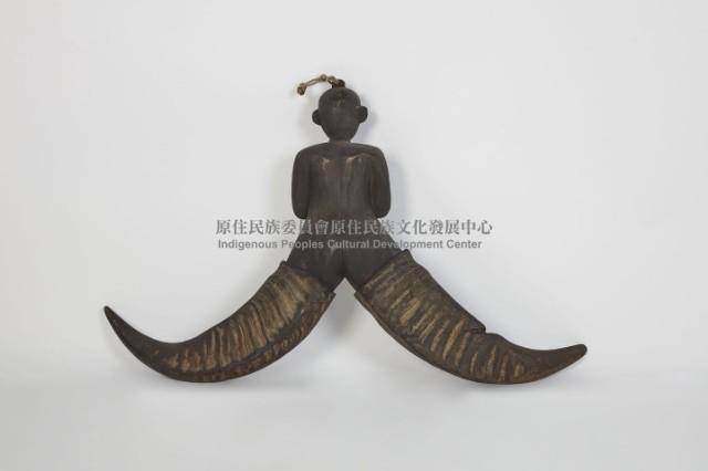 牛角人身像、屋飾藏品圖，第2張