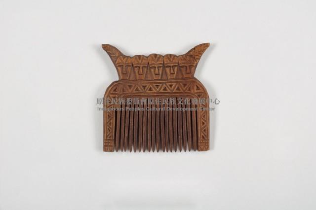 木雕人面梳、木梳藏品圖，第2張