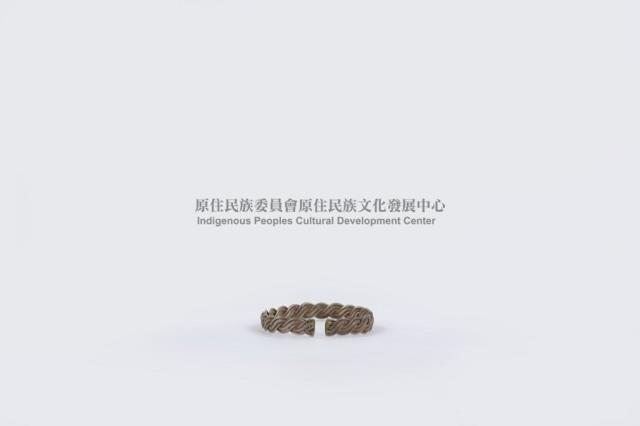 銀腕飾藏品圖，第2張