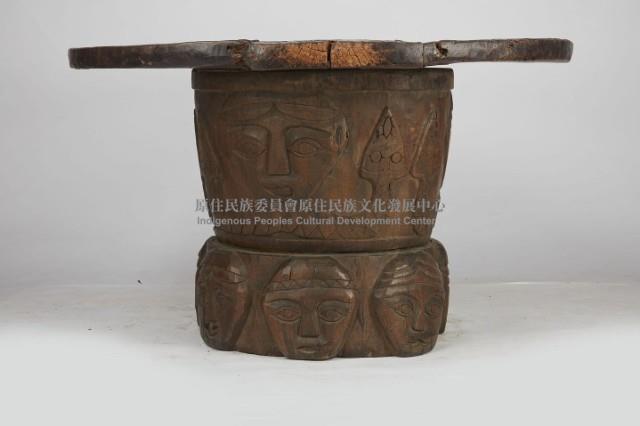 木雕桌藏品圖，第2張