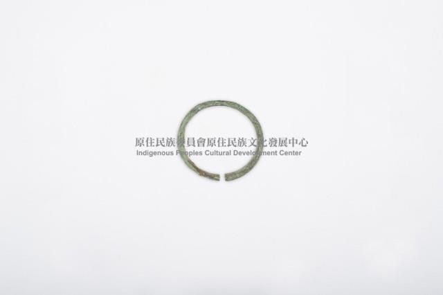 銅製手環藏品圖，第2張