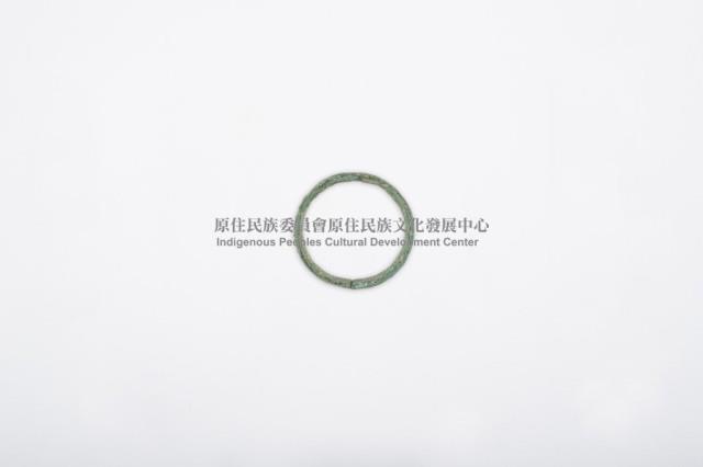 銅製手環藏品圖，第2張