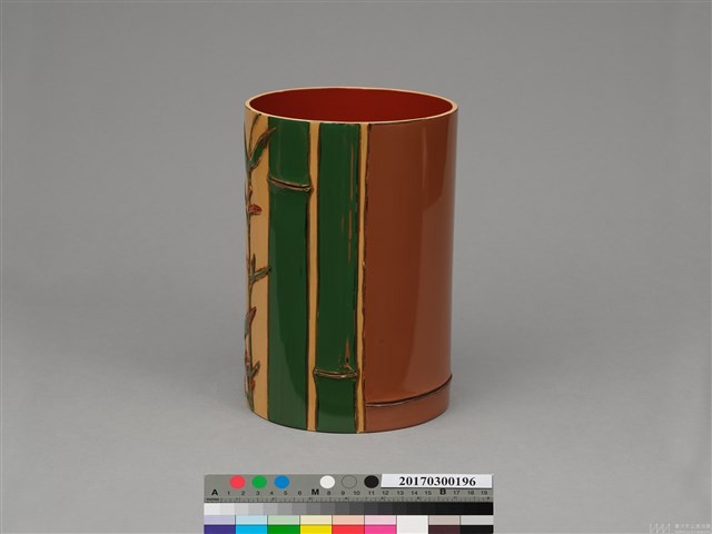 銅胎雕漆花筒 藏品圖，第2張