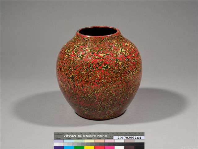夾紵犀皮漆瓶 藏品圖，第2張
