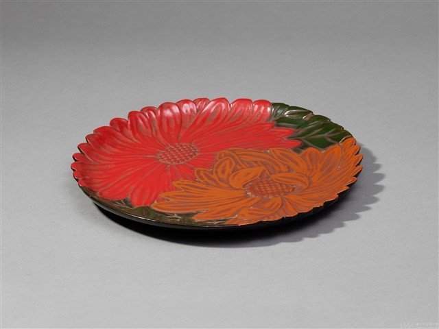 木雕菊花漆盤 藏品圖，第1張