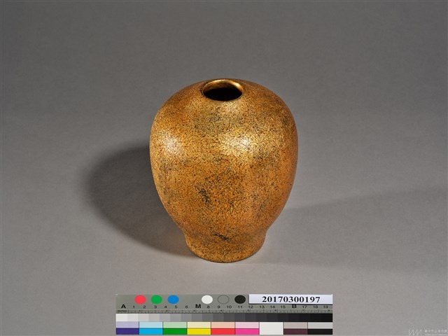 木胎系紋金色花瓶 藏品圖，第2張