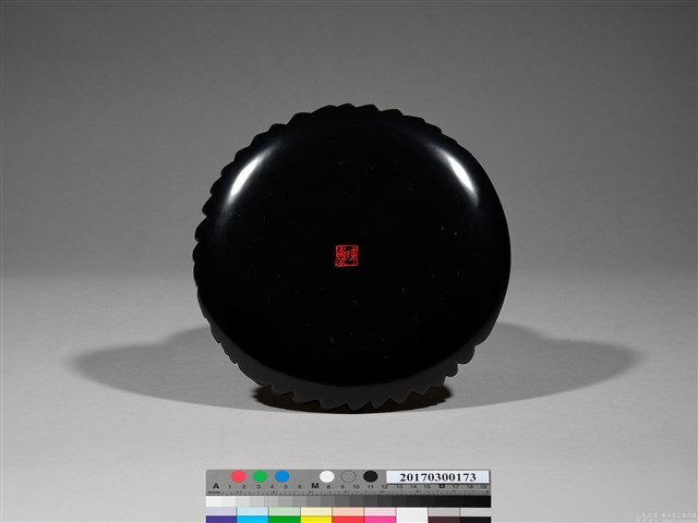 木雕菊花漆盤 藏品圖，第3張