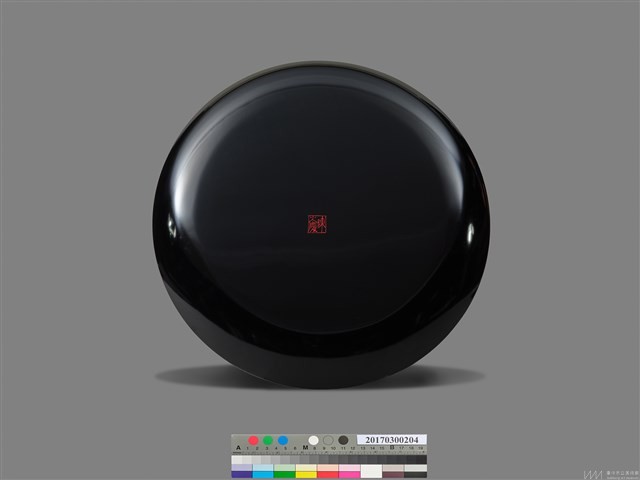 描彩漆大盤藏品圖，第2張