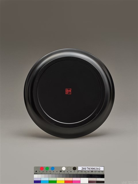 牡丹描彩高繪盤藏品圖，第2張