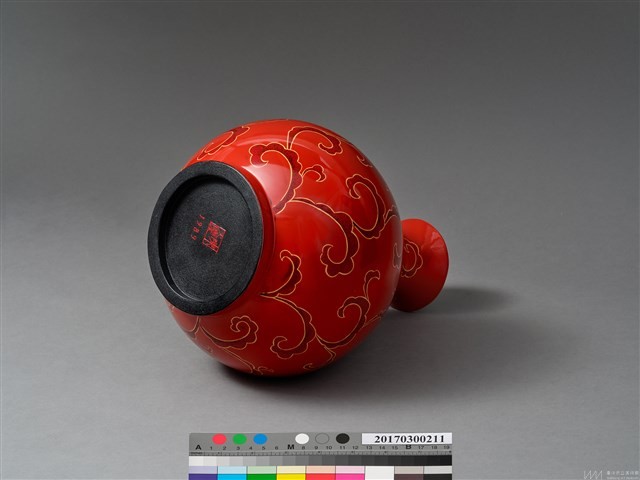 蔓草夾苧漆瓶藏品圖，第4張