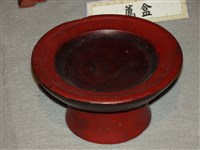 木製小高腳盤藏品圖，第1張