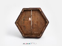 壬申年六月款八角形茶盤藏品圖，第2張