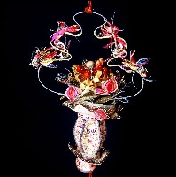 纏絲花朵針繡花籃〈一對〉藏品圖，第1張