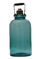淡青綠色提梁雙繫帶蓋透明直筒透明玻璃瓶藏品圖，第2張