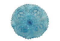 淺藍色浮雕玻璃高腳盤藏品圖，第1張