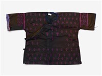 中國黃平苗族深褐色刺繡兒童服飾藏品圖，第1張