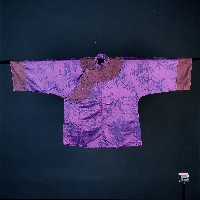 絲緞提花紫色鑲緄大襟衫藏品圖，第1張