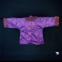 絲緞提花紫色鑲緄大襟衫藏品圖，第2張