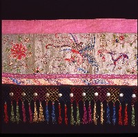 雙鳳牡丹橄欖綠絲緞床簾藏品圖，第3張