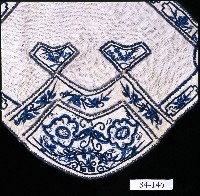 吉祥繡扇菱形附雙屏層口袋肚兜藏品圖，第2張