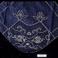 美濃客家吉祥繡扇形肚兜藏品圖，第2張