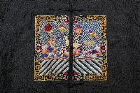 黑色長擺戲服藏品圖，第3張