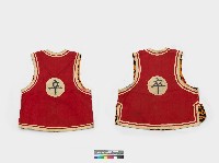 紅色卒服藏品圖，第2張