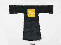 黑色黃框長擺戲服藏品圖，第2張