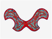 紅底細花佩飾藏品圖，第1張