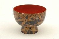 木胎圓形黑漆地平蒔繪高圈足椀藏品圖，第2張