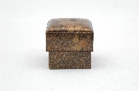花鳥描金繪漆六角形筆筒藏品圖，第1張
