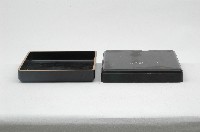 木胎四方梨地平蒔繪懸盤藏品圖，第3張