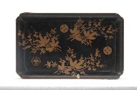 木胎長型黑剔犀丸隅淺盆藏品圖，第2張
