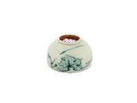 白地綠釉荷葉紋瓷杯藏品圖，第2張