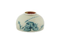 白地綠釉荷葉紋瓷杯藏品圖，第2張