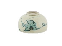 白地綠釉荷葉紋瓷杯藏品圖，第2張