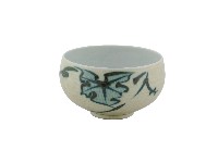 白地綠釉荷葉紋瓷杯藏品圖，第1張