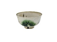 白地彩繪花草紋陶碗藏品圖，第1張