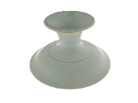 白釉金邊高腳瓷盤藏品圖，第2張