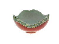 紅地五彩卷草紋花口碗（多組）藏品圖，第1張