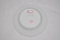 金邊花口粉彩府徽章款瓷盤藏品圖，第2張