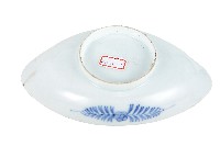 青花香魚藻紋崚型瓷盤藏品圖，第2張