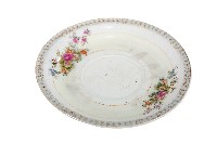 彩繪覆蓮印花雙花卉紋白地瓷盤藏品圖，第1張