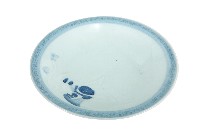 青花日本武士帽盔紋青白瓷盤藏品圖，第1張