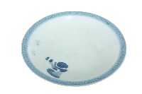 青花日本武士帽盔紋青白瓷盤藏品圖，第1張