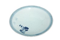 青花日本武士帽盔紋青白瓷盤藏品圖，第1張