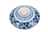 青花纏枝花卉開光山水花輪花紋碗藏品圖，第2張