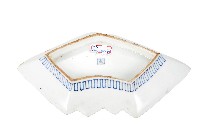 青花山水樓閣襷紋雙結型皿藏品圖，第2張