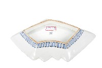 青花山水樓閣襷紋雙結型皿藏品圖，第2張