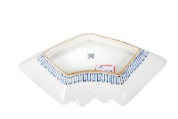 青花山水樓閣襷紋雙結型皿藏品圖，第2張